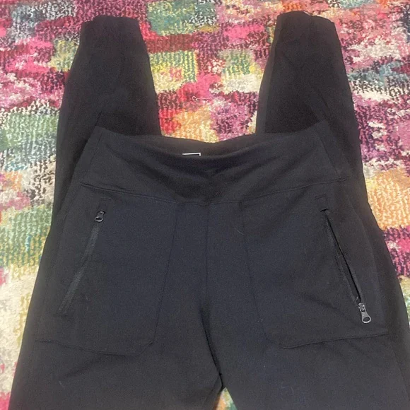 The North Face Women's Black Apparel - Picture 1 of 5